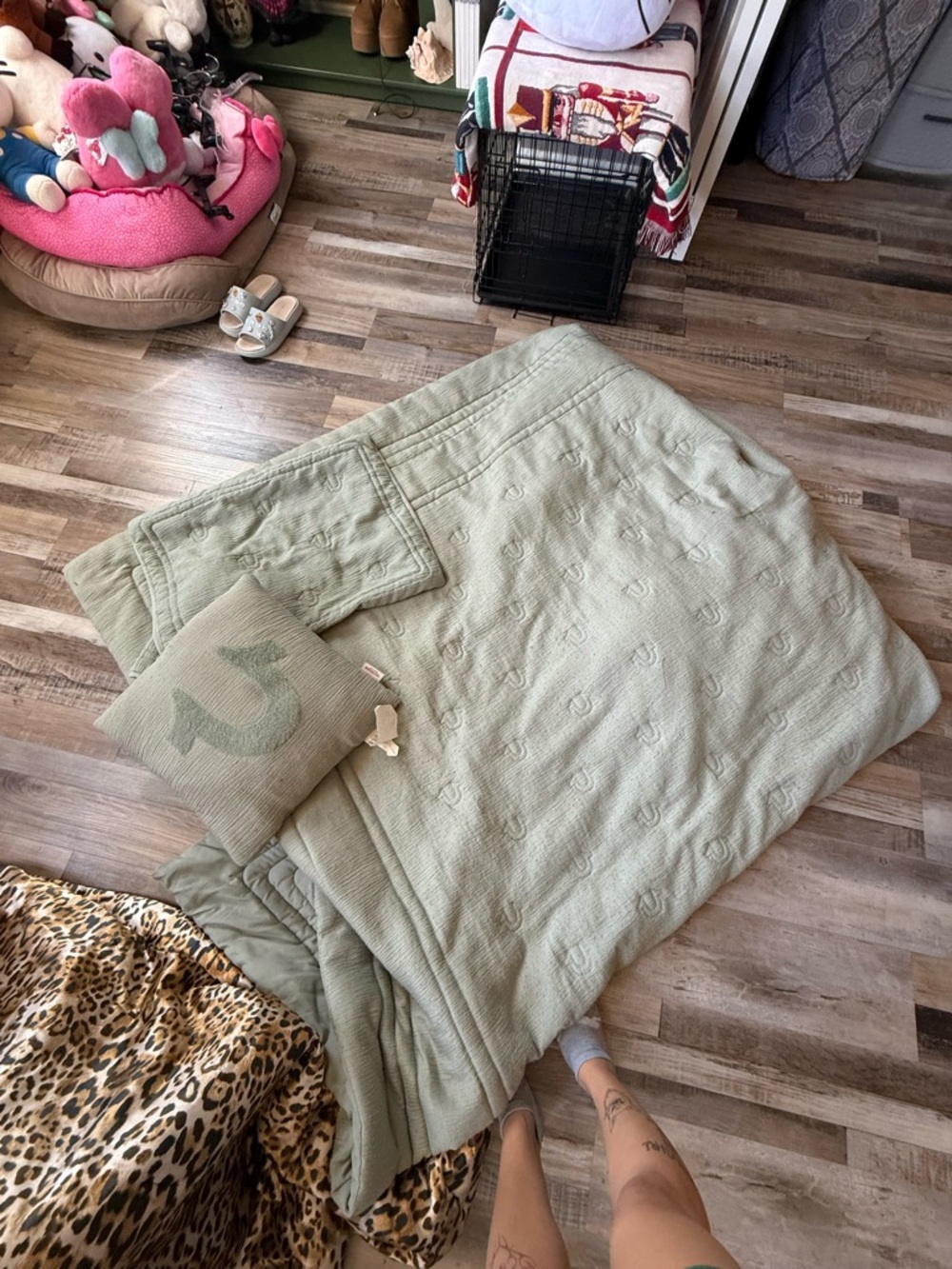 Green true religion bed sheets